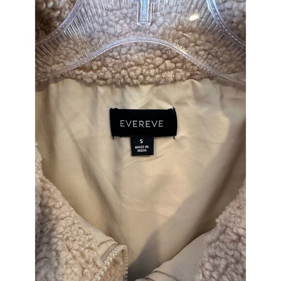 Evereve mixed media vest -small - Picture 2 of 3